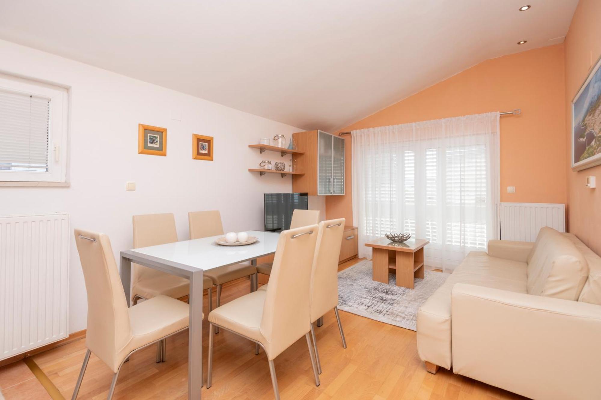 Family Apartments Marita Makarska Dış mekan fotoğraf
