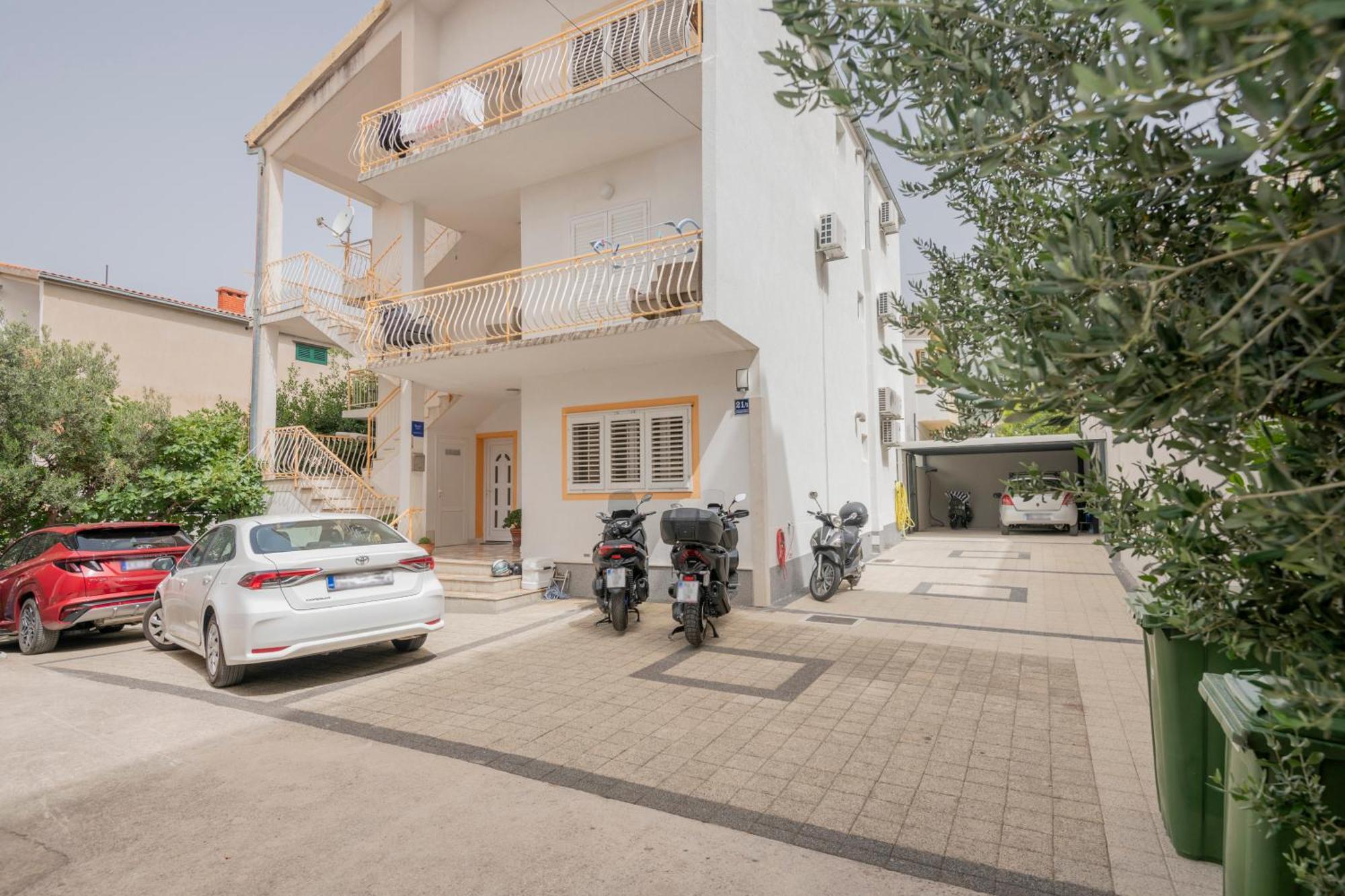 Family Apartments Marita Makarska Dış mekan fotoğraf